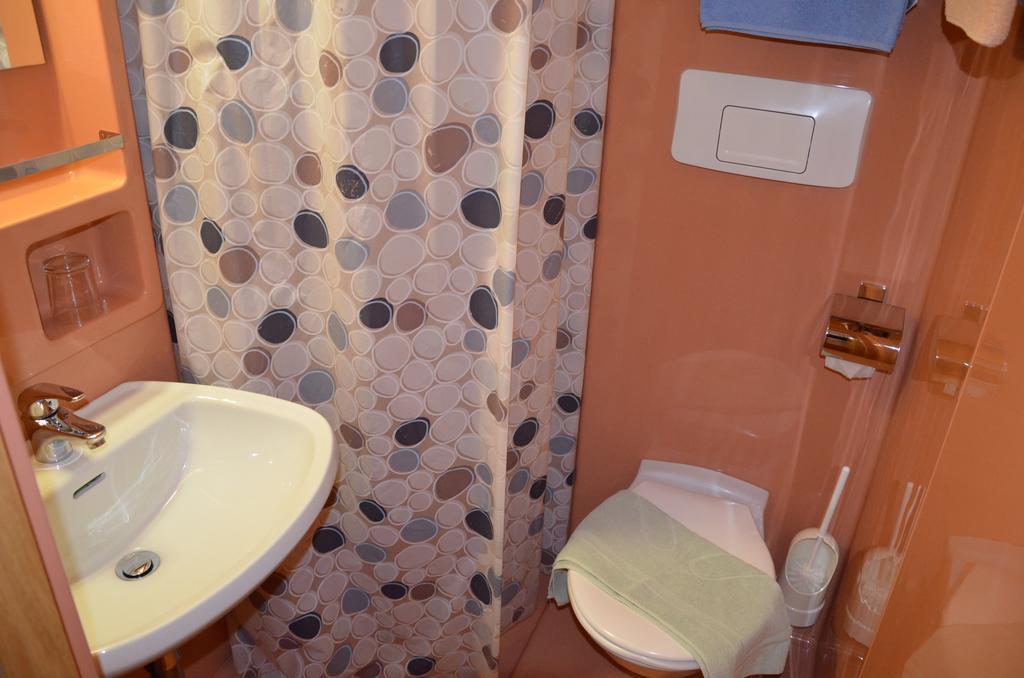 Gasthof "Zur Gemuetlichkeit" Bschlabs Екстериор снимка